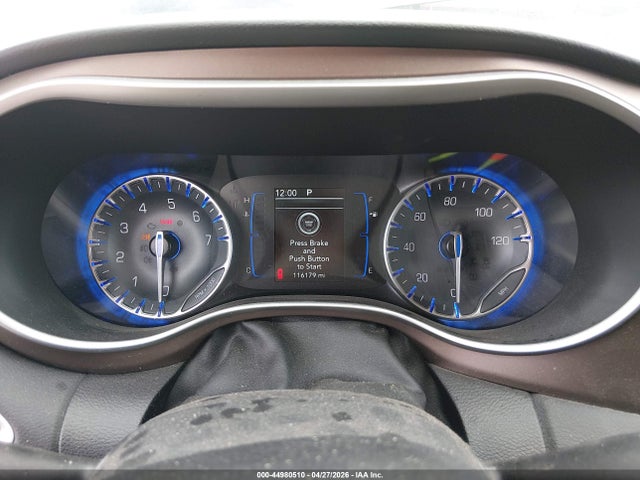 Продажа на аукционе авто 2020 Chrysler Voyager L, vin: 2C4RC1AGXLR264255, номер лота: 44980510