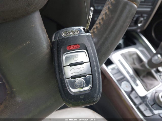 Aukcja sprzedaży 2010 Audi Q5 3.2 Premium, vin: WA1VKAFP5AA102667, numer aukcji: 44980519