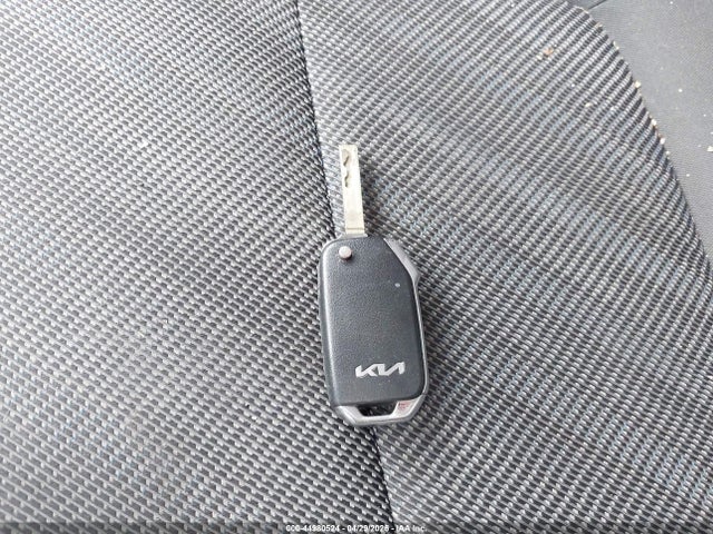 KNDEPCAA8P7433156 KIA Seltos Lx