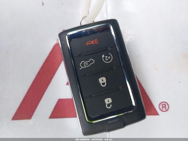 44980556 :رقم المزاد ، 1C4RJJEG1N8516960 vin ، 2022 Jeep Grand Cherokee L Summit 4x2 مزاد بيع