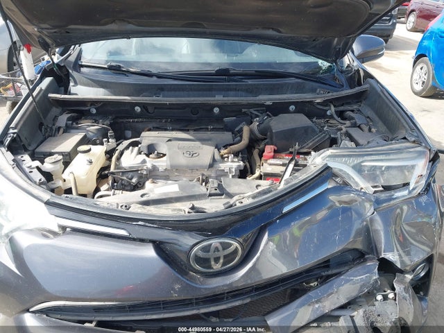 2T3RFREV1JW844561 Toyota Rav4 Xle