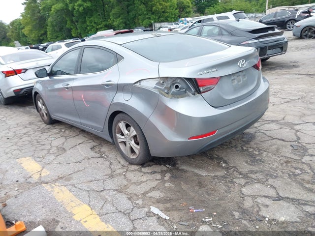 2016 Hyundai Elantra Value Edition მანქანა იყიდება აუქციონზე, vin: 5NPDH4AE8GH794786, აუქციონის ნომერი: 44980592