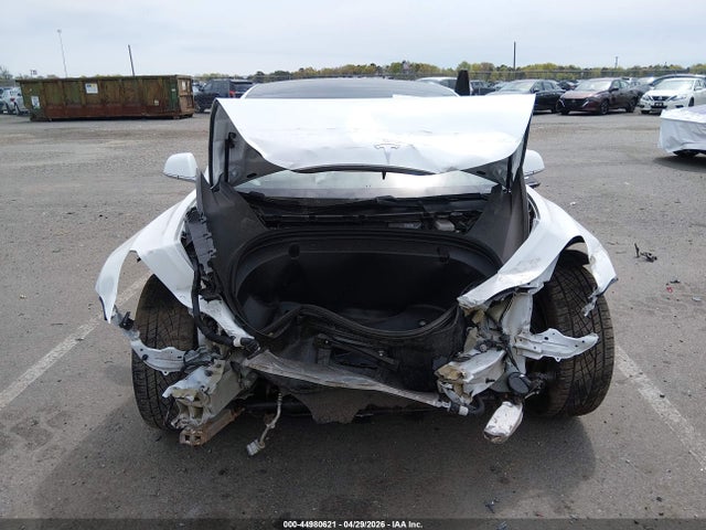Tesla Model 3 Long Range/performance 2019 5YJ3E1EB4KF195734 Image 11