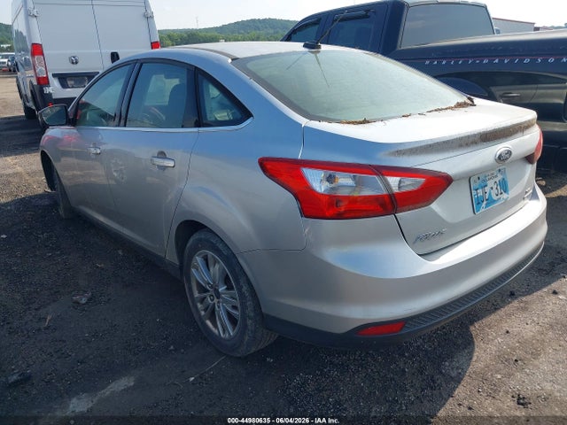 44980635 :رقم المزاد ، 1FAHP3H2XCL437857 vin ، 2012 Ford Focus Sel مزاد بيع