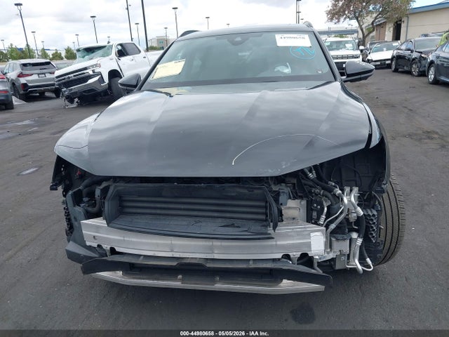 WA1LAAGE0PB004219 Audi E-tron Premium Plus Quattro