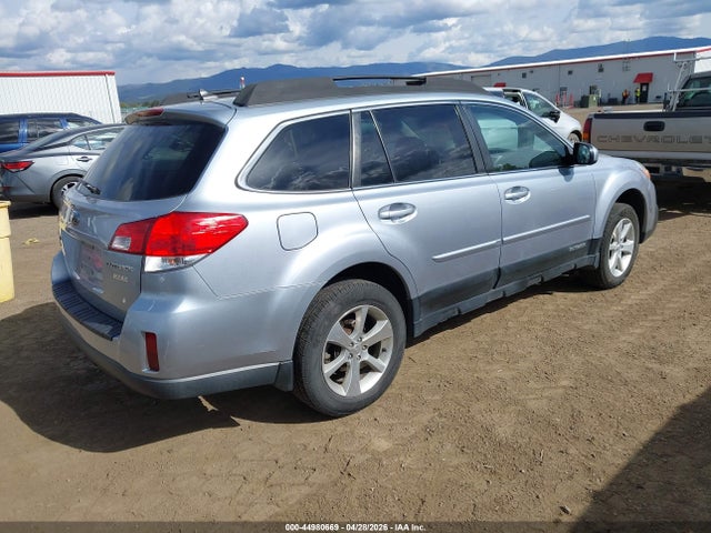 Продаж на аукціоні авто 2013 Subaru Outback 2.5i Limited, vin: 4S4BRBKC3D3247465, номер лоту: 44980669