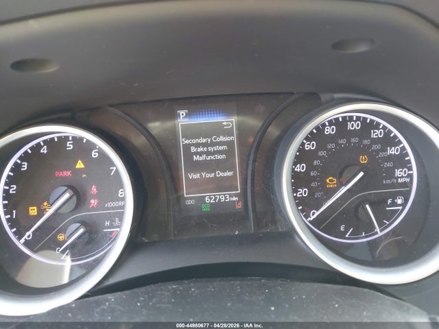44980677 :رقم المزاد ، 4T1C11AK4NU034714 vin ، 2022 Toyota Camry Le مزاد بيع