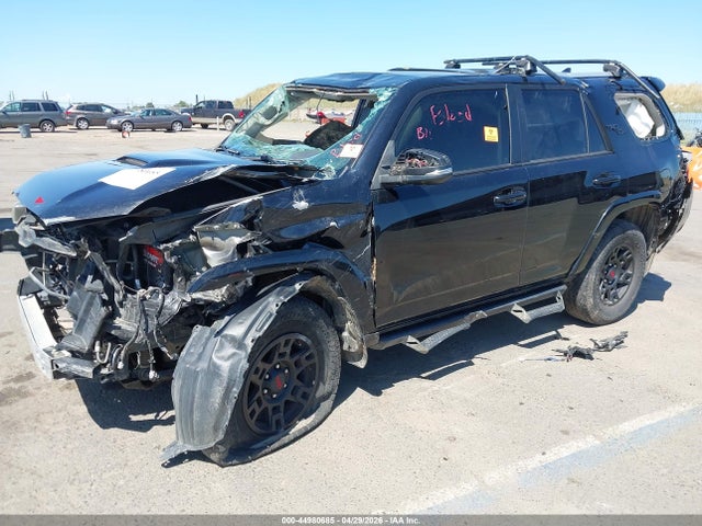 44980685 :رقم المزاد ، JTEBU5JR9J5564995 vin ، 2018 Toyota 4runner Trd Off Road Premium مزاد بيع