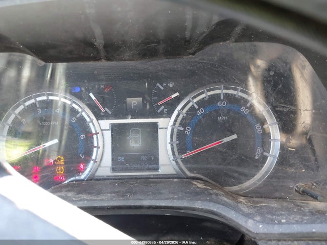 44980685 :رقم المزاد ، JTEBU5JR9J5564995 vin ، 2018 Toyota 4runner Trd Off Road Premium مزاد بيع