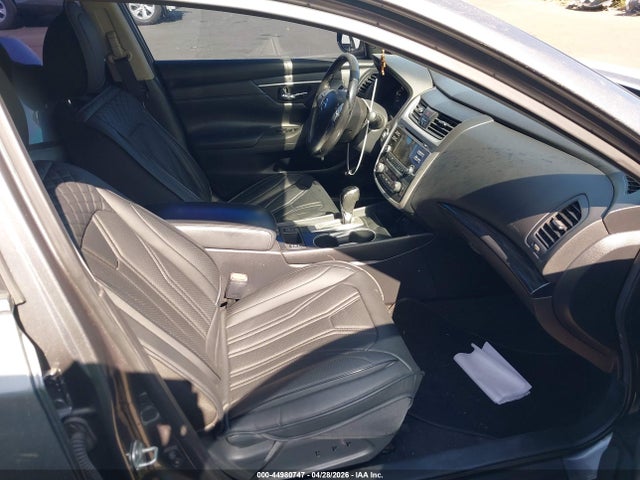 2017 Nissan Altima 2.5 Sl მანქანა იყიდება აუქციონზე, vin: 1N4AL3AP1HC274610, აუქციონის ნომერი: 44980747
