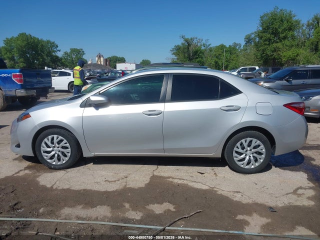 Aukcja sprzedaży 2018 Toyota Corolla Le, vin: 5YFBURHE7JP761813, numer aukcji: 44980750