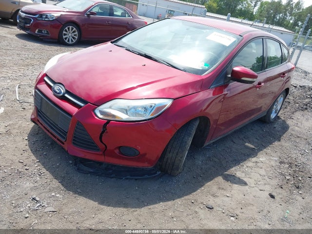 44980756 :رقم المزاد ، 1FADP3K24DL351257 vin ، 2013 Ford Focus Se مزاد بيع