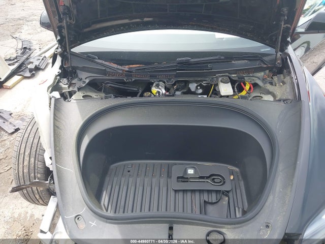 44980771 :رقم المزاد ، 5YJ3E1EA6SF934870 vin ، 2025 Tesla Model 3 Long Range Rear-wheel Drive/standard Rear-wheel Drive مزاد بيع