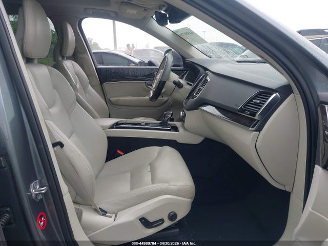 2017 Volvo Xc90 T6 Momentum მანქანა იყიდება აუქციონზე, vin: YV4A22PK9H1155165, აუქციონის ნომერი: 44980784