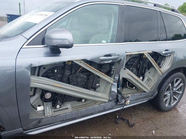 2017 Volvo Xc90 T6 Momentum მანქანა იყიდება აუქციონზე, vin: YV4A22PK9H1155165, აუქციონის ნომერი: 44980784