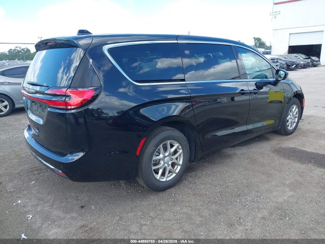 2026 Chrysler Pacifica Select მანქანა იყიდება აუქციონზე, vin: 2C4RC1BG8TR225551, აუქციონის ნომერი: 44980785