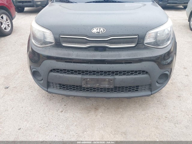 2018 Kia Soul მანქანა იყიდება აუქციონზე, vin: KNDJN2A25J7600183, აუქციონის ნომერი: 44980805