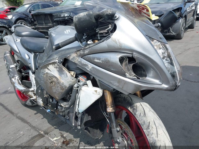 2019 Suzuki Gsx1300 Ra მანქანა იყიდება აუქციონზე, vin: JS1GX72B7K7100473, აუქციონის ნომერი: 44980809