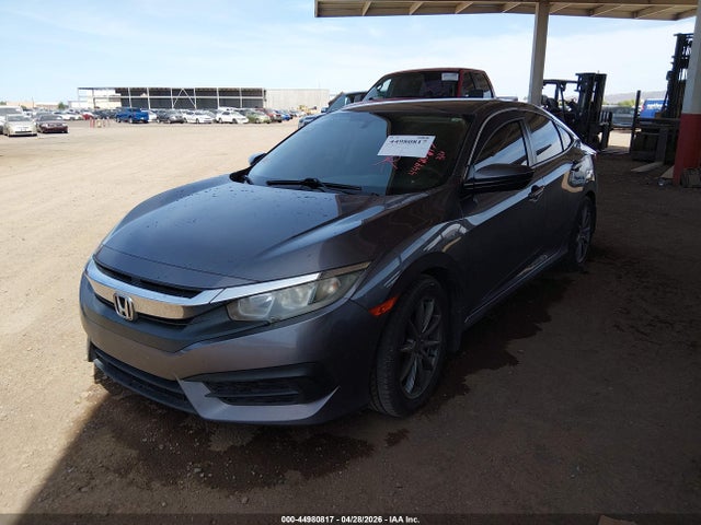 44980817 :رقم المزاد ، 19XFC2E51GE059304 vin ، 2016 Honda Civic Lx مزاد بيع