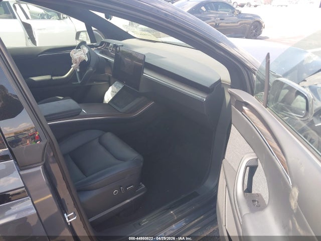 Продаж на аукціоні авто 2023 Tesla Model X Dual Motor All-wheel Drive/standard Range, vin: 7SAXCBE5XPF380257, номер лоту: 44980822