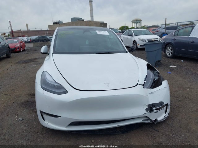 7SAYGDEDXSA374010 Tesla Model Y Long Range Dual Motor Rear-wheel Drive