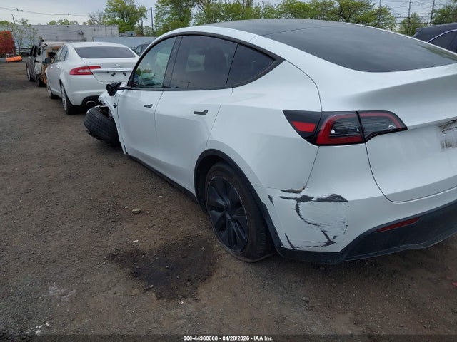 7SAYGDEDXSA374010 Tesla Model Y Long Range Dual Motor Rear-wheel Drive