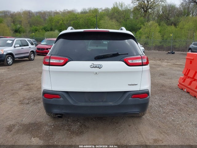 2015 Jeep Cherokee Latitude მანქანა იყიდება აუქციონზე, vin: 1C4PJLCB3FW578707, აუქციონის ნომერი: 44980876