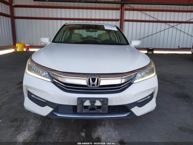 1HGCR3F9XGA020689 Honda Accord Touring