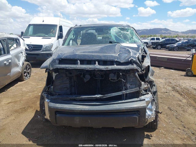 5TFHY5F18KX783460 Toyota Tundra Limited 5.7l V8