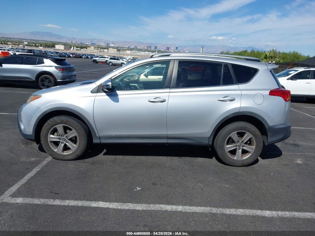 Toyota Rav4 Xle 2015 2T3RFREV7FW350650 Image 14