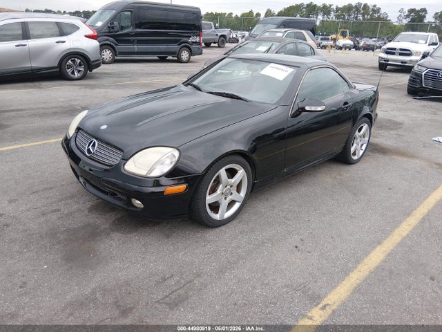 44980919 :رقم المزاد ، WDBKK65F54F302632 vin ، 2004 Mercedes-benz Slk 320 مزاد بيع