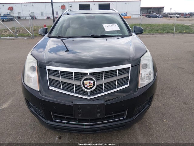 44980925 :رقم المزاد ، 3GYFNAEY3BS675802 vin ، 2011 Cadillac Srx Luxury Collection مزاد بيع