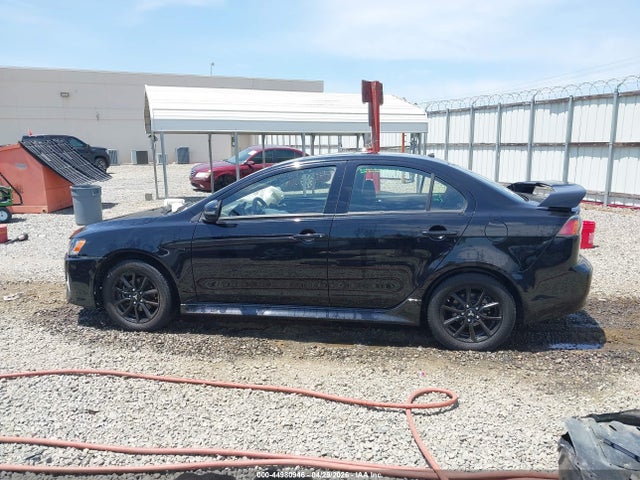 Продажа на аукционе авто 2017 Mitsubishi Lancer Le, vin: JA32U2FU1HU013040, номер лота: 44980946
