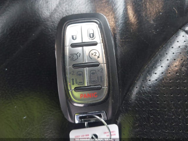 2018 Chrysler Pacifica Touring L მანქანა იყიდება აუქციონზე, vin: 2C4RC1BG6JR113702, აუქციონის ნომერი: 44980949