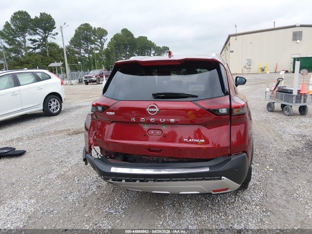 JN8BT3DC6PW108365 Nissan Rogue Platinum Fwd