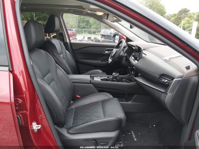 JN8BT3DC6PW108365 Nissan Rogue Platinum Fwd