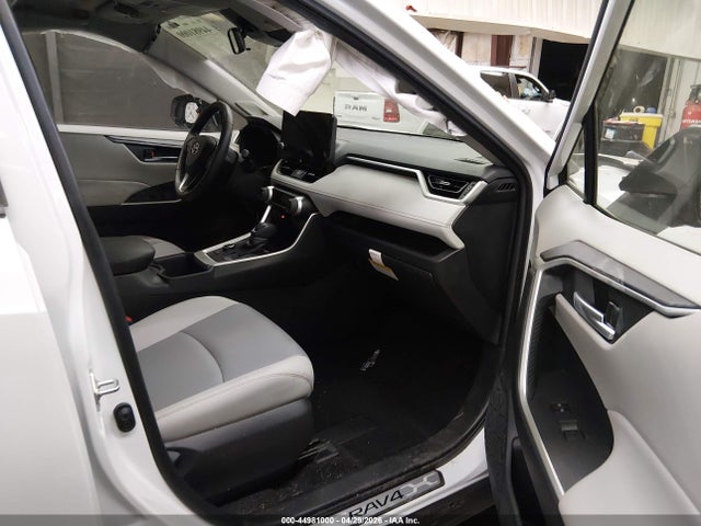 44981000 :رقم المزاد ، JTMB6RFV8RJ041093 vin ، 2024 Toyota Rav4 Hybrid Xle Premium مزاد بيع