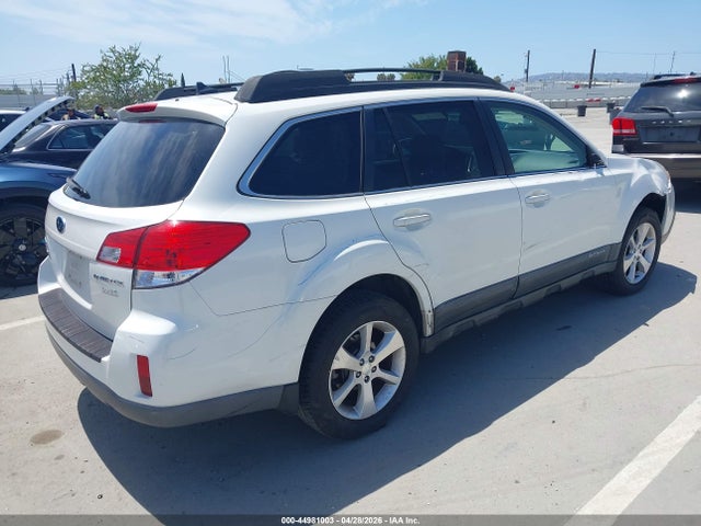 Продаж на аукціоні авто 2013 Subaru Outback 2.5i Limited, vin: 4S4BRBKC2D3223965, номер лоту: 44981003