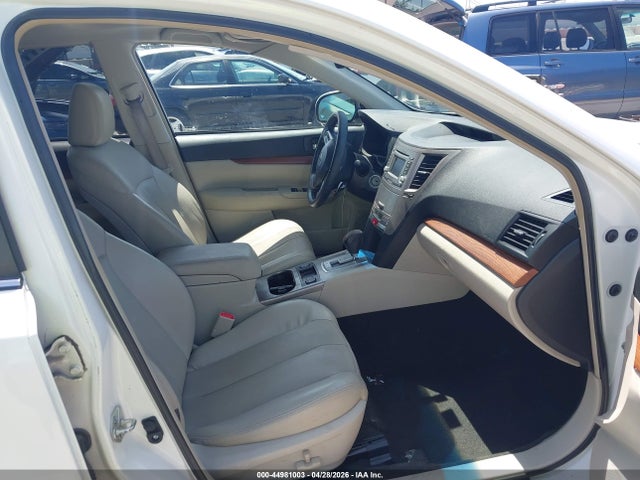 Продаж на аукціоні авто 2013 Subaru Outback 2.5i Limited, vin: 4S4BRBKC2D3223965, номер лоту: 44981003