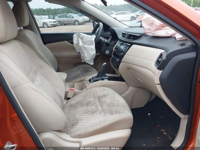 44981012 :رقم المزاد ، 5N1AT2MT5HC838400 vin ، 2017 Nissan Rogue S مزاد بيع