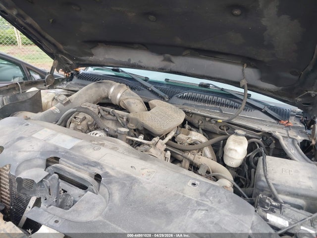 Продажа на аукционе авто 2006 Chevrolet Silverado 2500hd Lt3, vin: 1GCHK23D36F209486, номер лота: 44981028