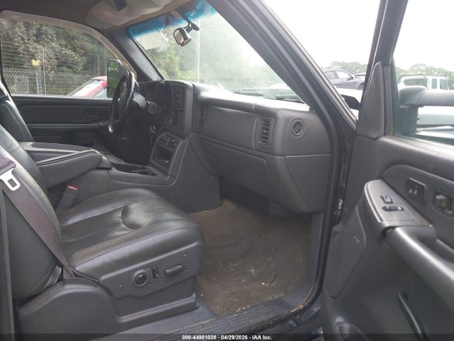 Продажа на аукционе авто 2006 Chevrolet Silverado 2500hd Lt3, vin: 1GCHK23D36F209486, номер лота: 44981028