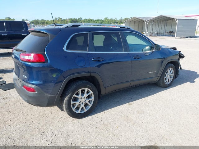 44981041 :رقم المزاد ، 1C4PJLLX9JD580669 vin ، 2018 Jeep Cherokee Latitude Plus Fwd مزاد بيع
