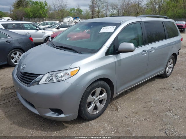 Aukcja sprzedaży 2014 Toyota Sienna Le V6 8 Passenger, vin: 5TDKK3DC8ES436625, numer aukcji: 44981042