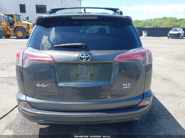 Продаж на аукціоні авто 2018 Toyota Rav4 Xle, vin: JTMRFREV3JD254939, номер лоту: 44981046