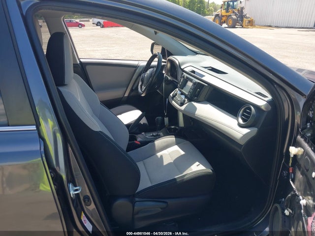 Продаж на аукціоні авто 2018 Toyota Rav4 Xle, vin: JTMRFREV3JD254939, номер лоту: 44981046