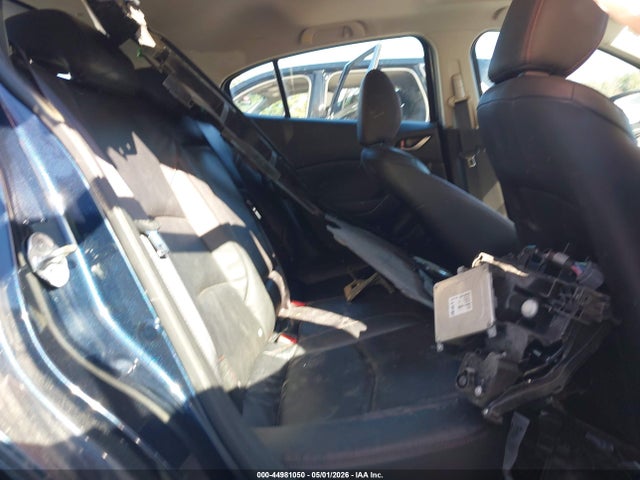 44981050 :رقم المزاد ، JM1BM1M7XF1233770 vin ، 2015 Mazda Mazda3 I Grand Touring مزاد بيع