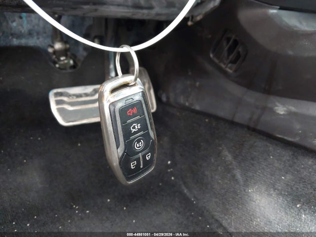 44981051 :رقم المزاد ، 3FA6P0K9XFR309989 vin ، 2015 Ford Fusion Titanium مزاد بيع