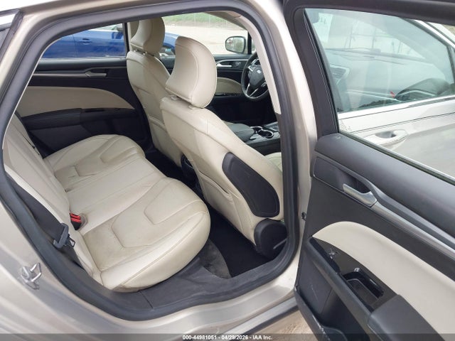 44981051 :رقم المزاد ، 3FA6P0K9XFR309989 vin ، 2015 Ford Fusion Titanium مزاد بيع