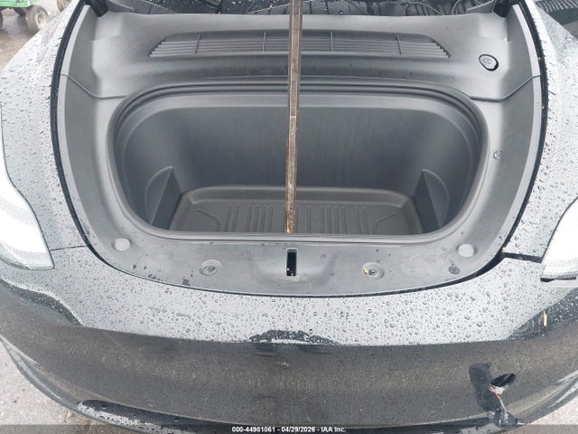 Продажа на аукционе авто 2022 Tesla Model Y Long Range Dual Motor All-wheel Drive, vin: 7SAYGAEE7NF508535, номер лота: 44981061